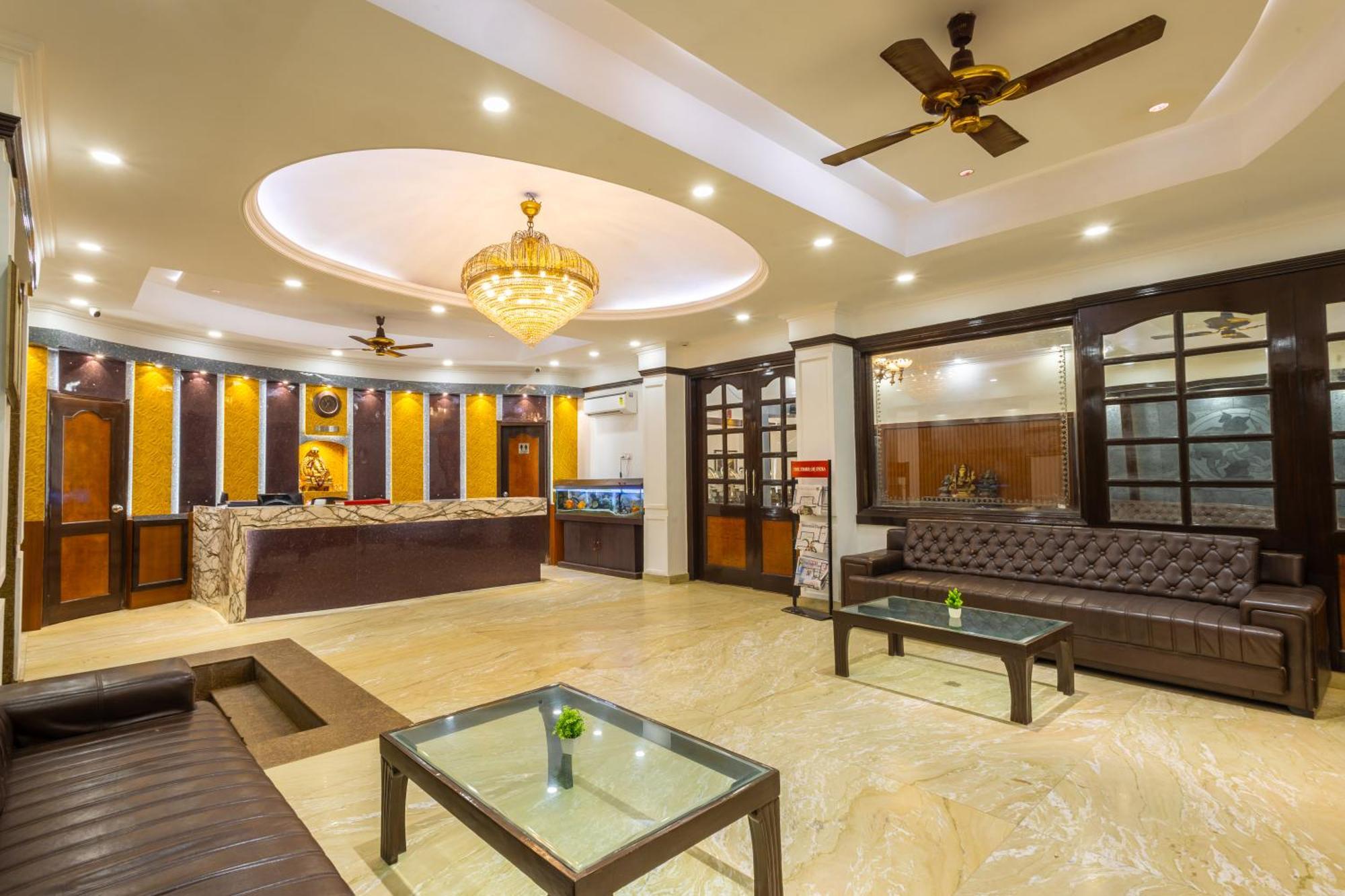 Hotel Panickers Residency - Ajmal Khan Market Near Karol Bagh Metro Delhi  Exterior photo